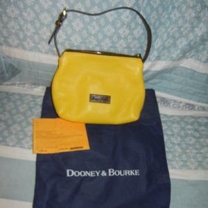 Doone and Bourke Pouchette Yellow Purse